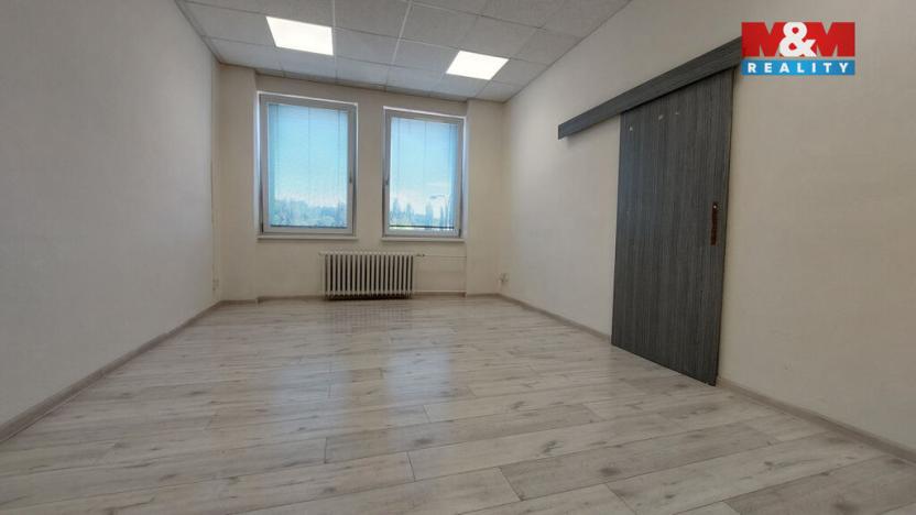 Pronájem kanceláře, Český Těšín, Jablunkovská, 17 m2