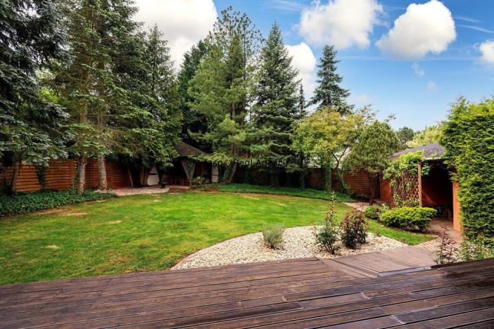 Prodej rodinného domu, Praha - Vinoř, 486 m2