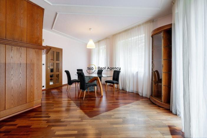 Prodej rodinného domu, Praha - Vinoř, 486 m2