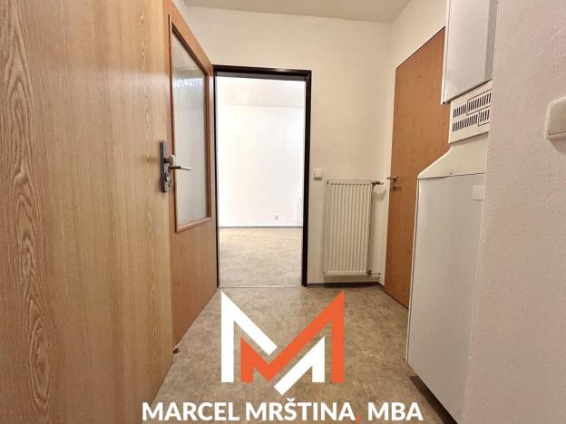 Pronájem bytu 1+kk, Hronov, T. G. Masaryka, 42 m2