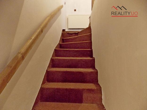 Prodej výrobních prostor, Ostrov, 190 m2