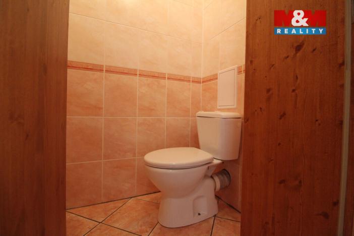 Prodej bytu 2+1, Nový Bor - Arnultovice, Gen. Svobody, 92 m2