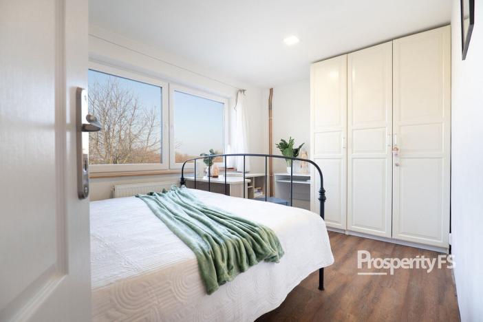 Prodej rodinného domu, Veleň, 141 m2