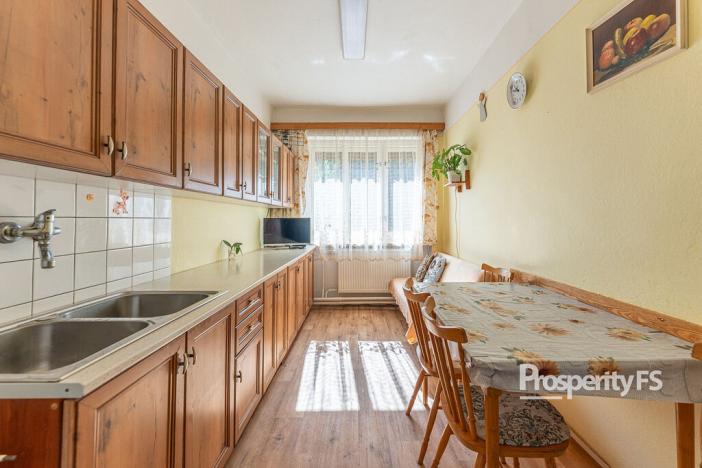 Prodej rodinného domu, Uherčice, 190 m2