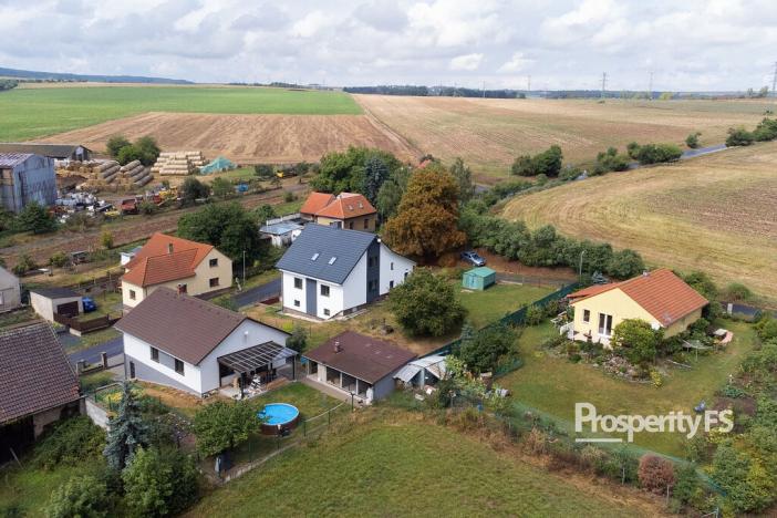 Prodej rodinného domu, Hořešovičky, 256 m2