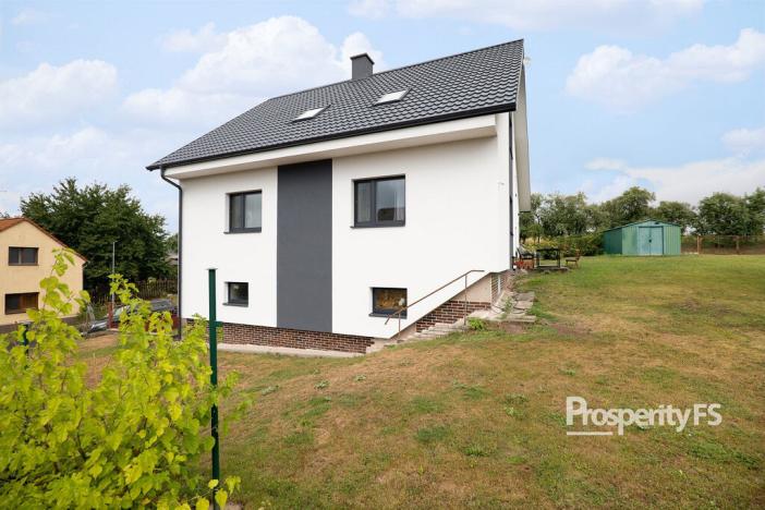 Prodej rodinného domu, Hořešovičky, 256 m2