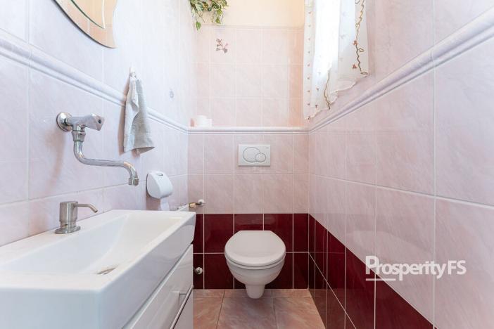 Prodej bytu 6+kk a větší, Ostrava - Mariánské Hory, 28. října, 256 m2