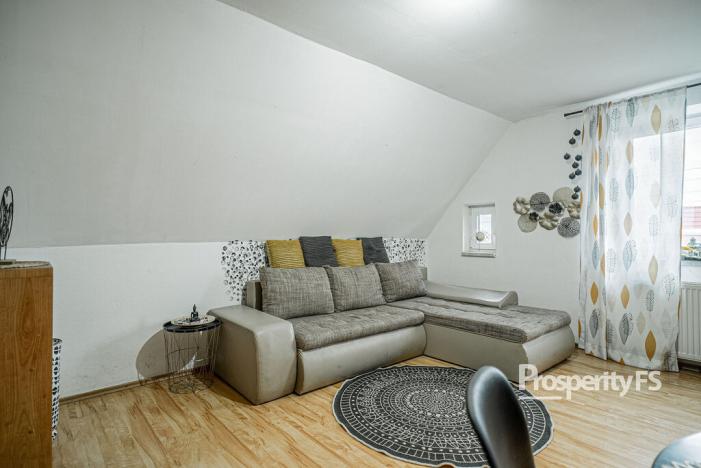 Prodej rodinného domu, Hrádek, 200 m2