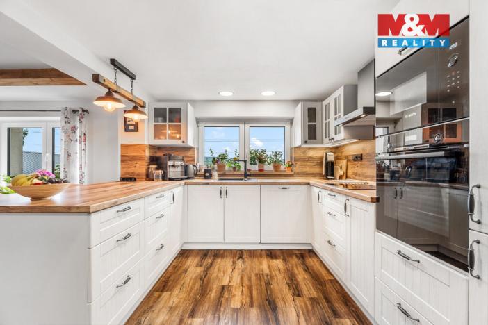 Prodej činžovního domu, Děčín - Děčín XXVIII-Folknáře, 231 m2