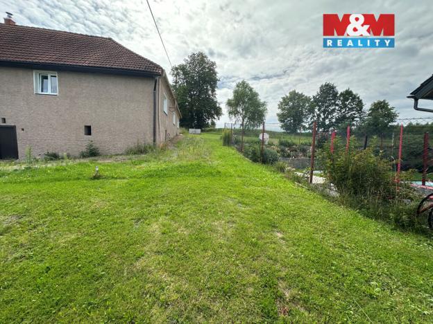 Prodej pozemku pro bydlení, Bystřice, 586 m2