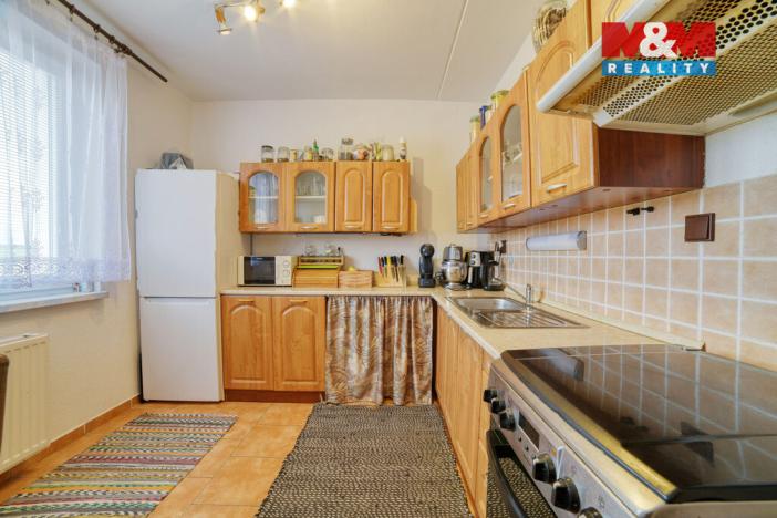 Prodej bytu 3+1, Bor, Nádražní, 67 m2