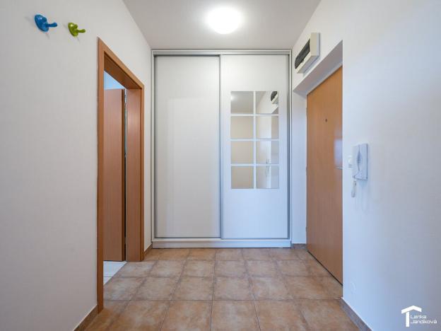 Prodej bytu 2+kk, Pardubice - Nemošice, Nemošická, 60 m2