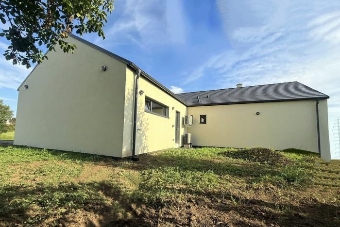 Prodej rodinného domu, Píšťany, 106 m2