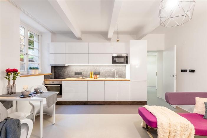 Prodej bytu 2+kk, Praha, Českomalínská, 54 m2