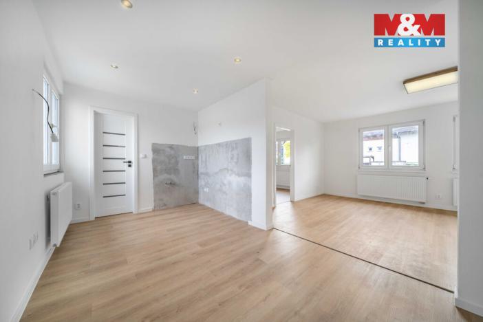 Prodej rodinného domu, Hrádek - Nová Huť, Zahradní, 92 m2