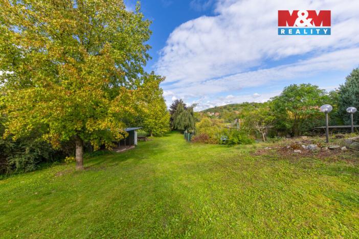 Prodej rodinného domu, Hradčany, Luční, 377 m2