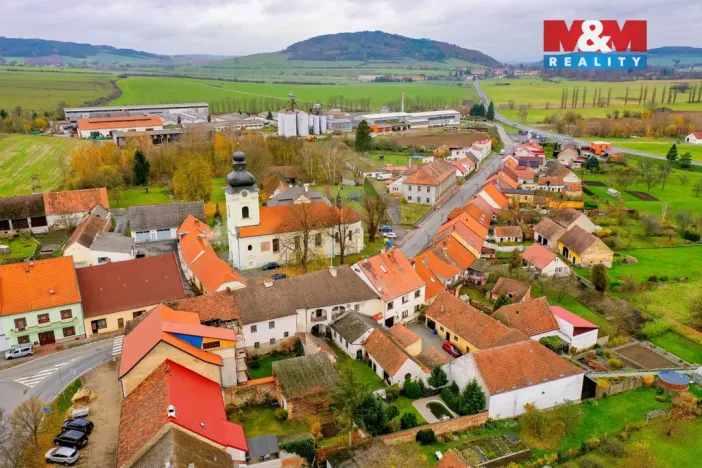 Prodej ubytování, Švihov, Komenského, 378 m2