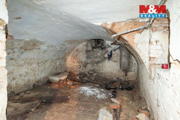 Prodej rodinného domu, Švihov, Komenského, 378 m2