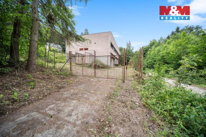 Prodej komerčního pozemku, Havlovice, 8238 m2