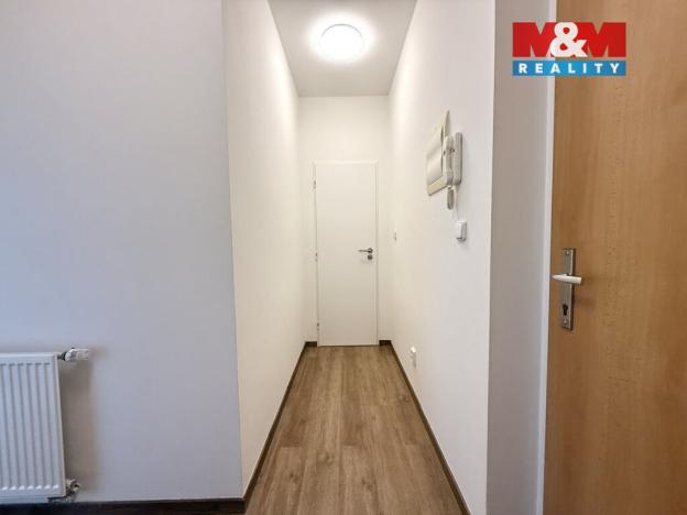 Pronájem bytu 1+kk, Brandýs nad Labem-Stará Boleslav - Brandýs nad Labem, U nemocnice, 35 m2