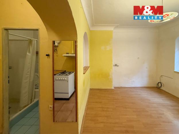 Pronájem bytu 1+kk, Litomyšl - Litomyšl-Město, Smetanovo náměstí, 37 m2