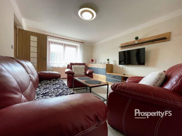 Pronájem bytu 3+1, Stochov, Osvobození, 103 m2