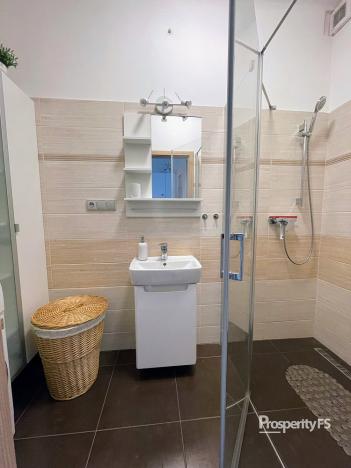 Pronájem bytu 3+1, Stochov, Osvobození, 103 m2