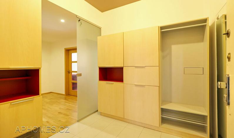 Prodej bytu 2+kk, Praha - Nusle, Na Pankráci, 58 m2