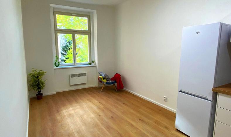 Pronájem bytu 2+kk, Praha - Vršovice, Bulharská, 45 m2