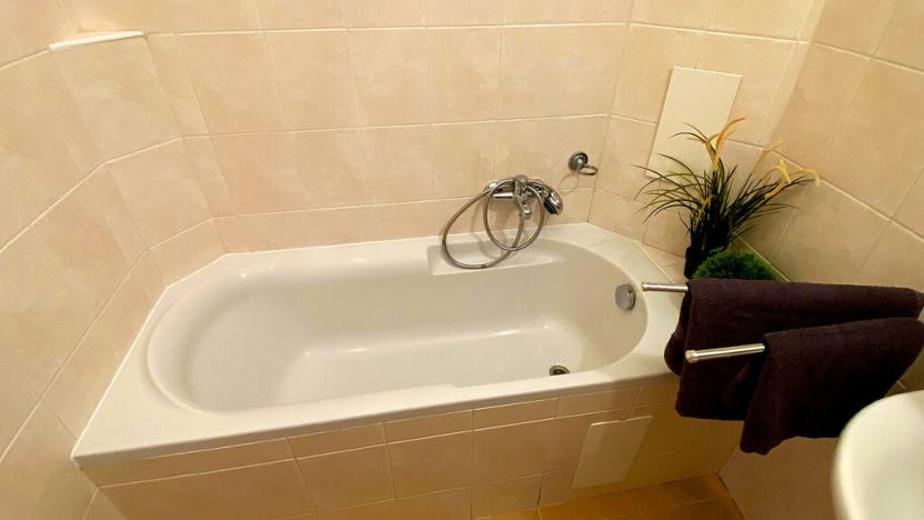 Pronájem bytu 2+kk, Praha - Vršovice, Bulharská, 45 m2