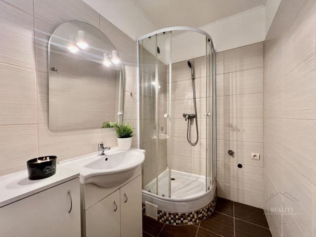 Pronájem bytu 2+kk, Mladá Boleslav - Mladá Boleslav III, Zalužanská, 45 m2