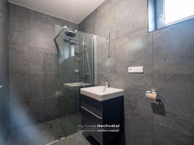 Prodej bytu 1+kk, Nemojany, 32 m2