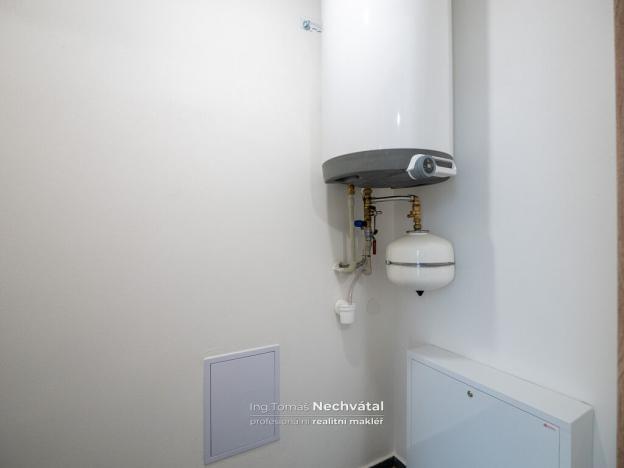 Prodej bytu 1+kk, Nemojany, 32 m2