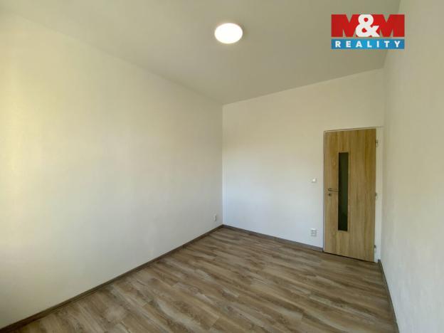 Pronájem bytu 2+1, Krnov - Pod Cvilínem, Zeyerova, 50 m2