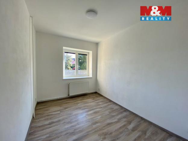 Pronájem bytu 2+1, Krnov - Pod Cvilínem, Zeyerova, 50 m2