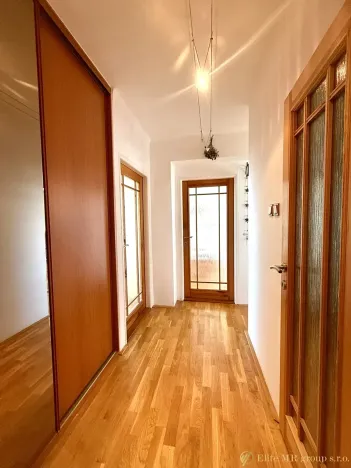 Pronájem bytu 3+1, Nymburk, Dědinova, 68 m2