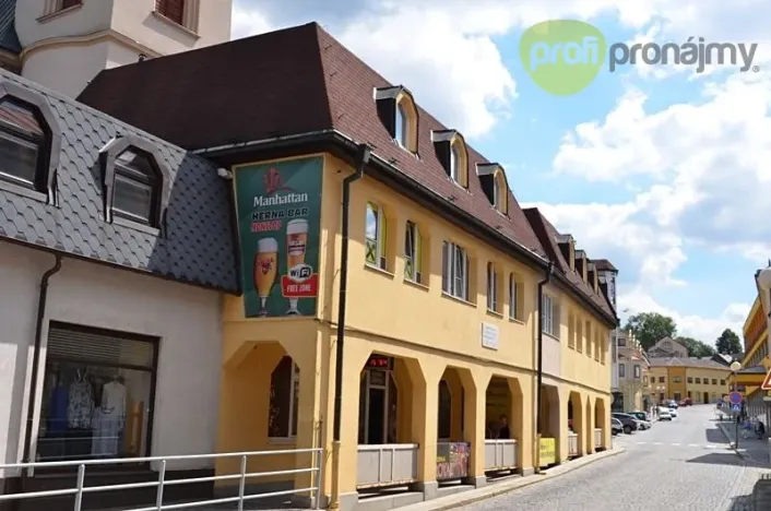 Pronájem obchodního prostoru, Humpolec, Horní náměstí, 61 m2