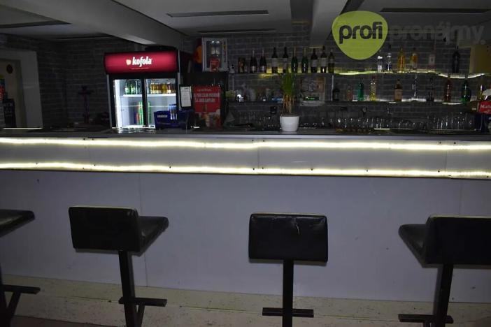 Pronájem komerční nemovitosti, Holešov, nám. Dr. E. Beneše, 220 m2