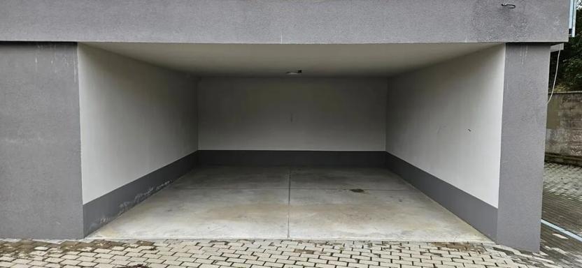 Pronájem garáže, Havlíčkův Brod, U Panských, 25 m2