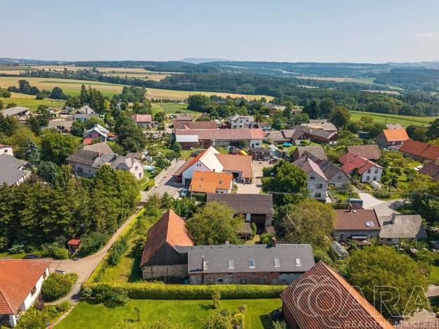 Prodej rodinného domu, Žernov, 220 m2