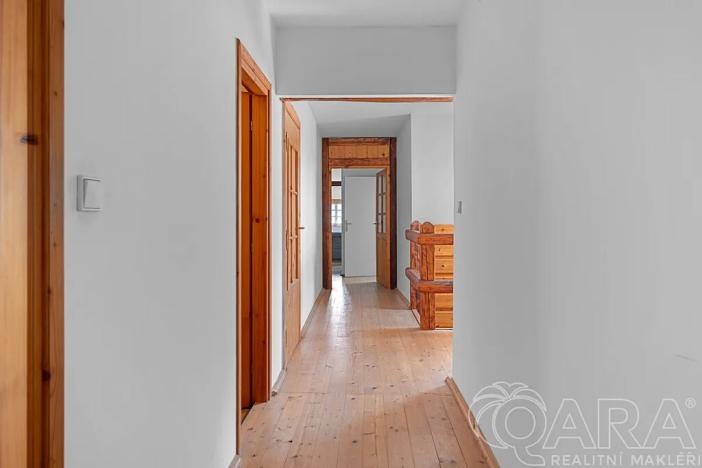 Prodej rodinného domu, Žernov, 220 m2