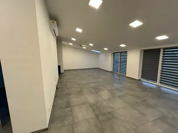 Pronájem bytu 2+kk, Ostrava, Obránců míru, 110 m2