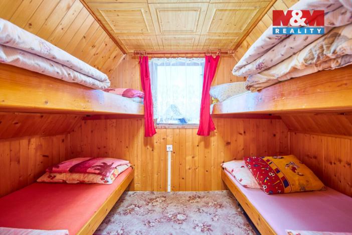 Prodej chaty, Lišov, 375 m2