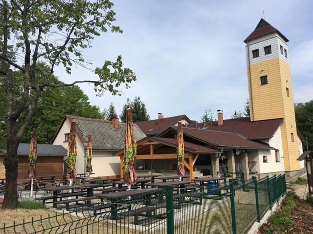 Pronájem restaurace, Šimonovice, Na Rašovce, 420 m2