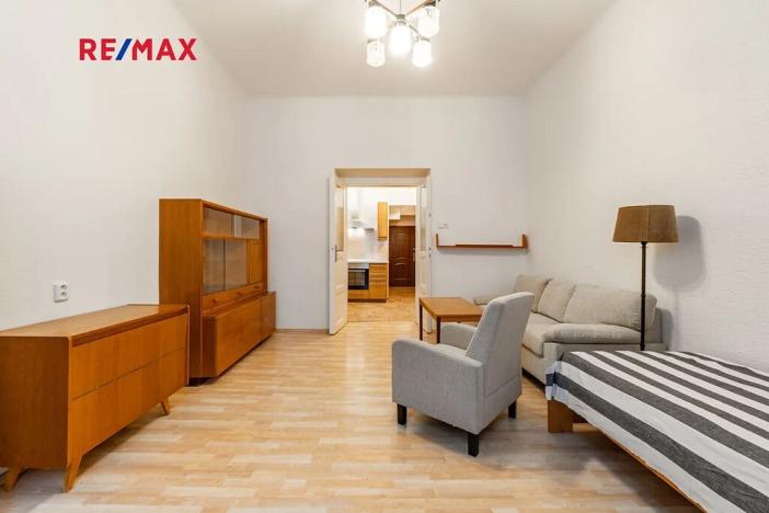 Pronájem bytu 1+1, Praha - Smíchov, Staropramenná, 40 m2