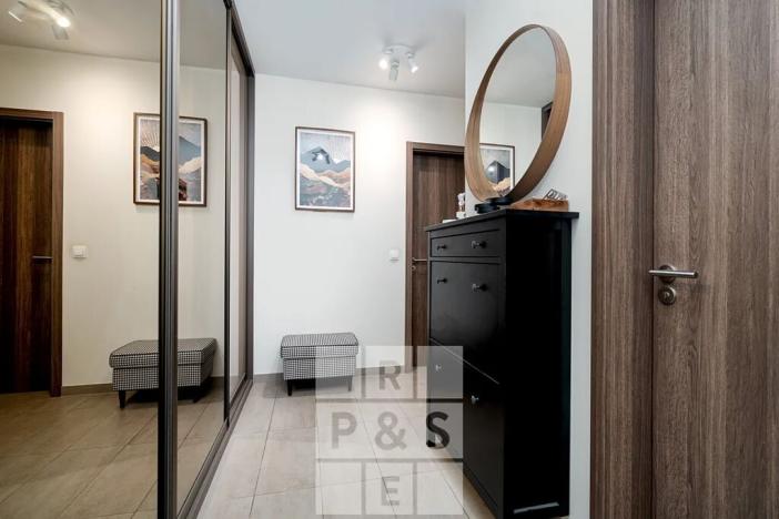 Prodej bytu 2+kk, Praha - Strašnice, Zvěřinova, 58 m2