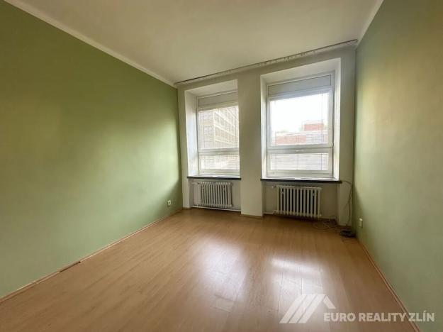 Pronájem bytu 2+1, Zlín, třída Tomáše Bati, 54 m2