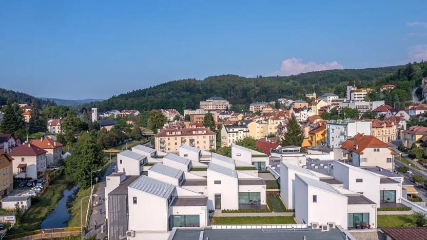 Pronájem bytu 2+kk, Luhačovice, 86 m2