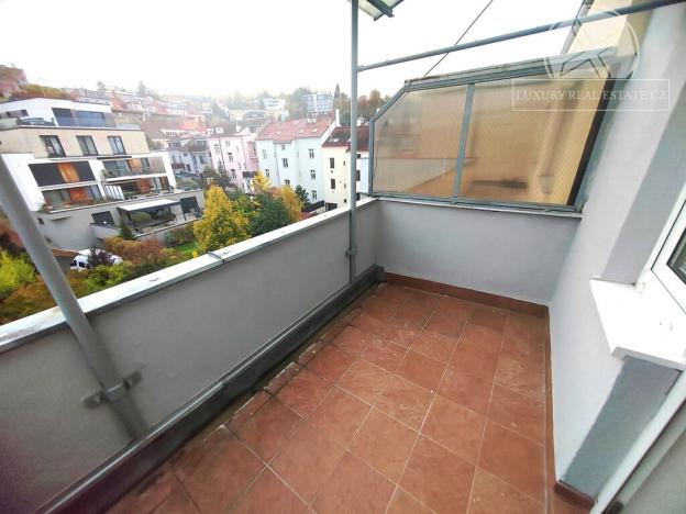 Pronájem bytu 2+1, Praha - Podolí, Podolská, 52 m2