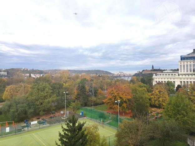 Pronájem bytu 2+1, Praha - Podolí, Podolská, 52 m2